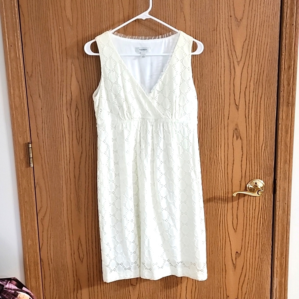 Dress barn